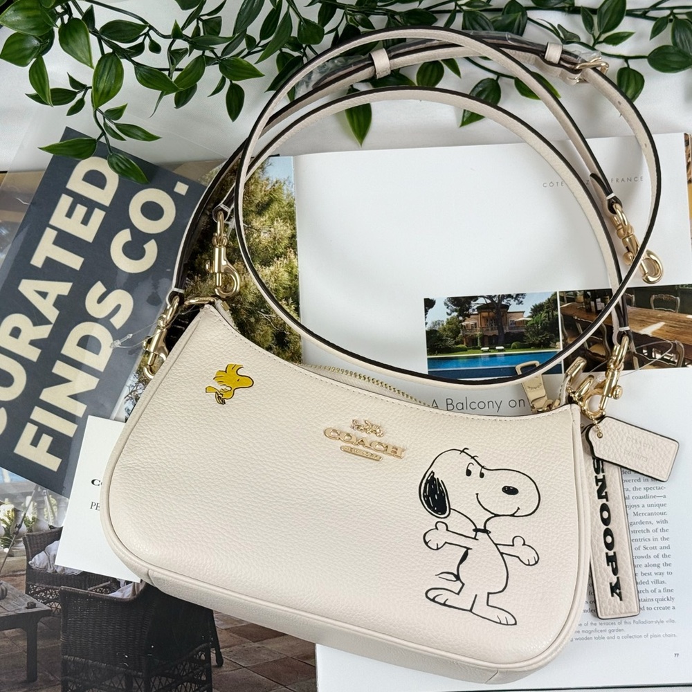 SOLD 💕Coach x Peanuts Teri Shoulder Bag Snoopy CBJ76 Chalk Multi NWT Authentic - Picture 3 of 16